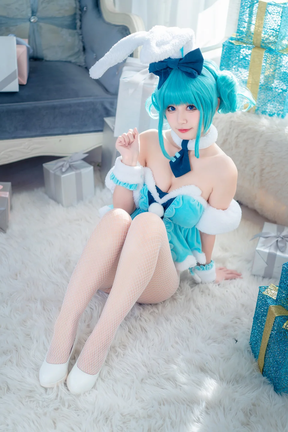 猫大人 - 初音白兔 [24P-280MB] tg@simisebaisi 【丝足阁】006.webp